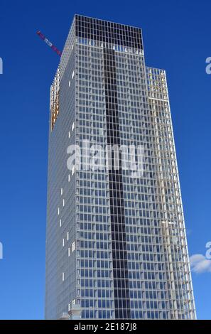 Turin, Piemont/Italien- 03/19/2019- der Bau des Hochhauses der Region Piemont, entworfen vom Architekten Fuksas, im Lingotto Nizza Millefo Stockfoto