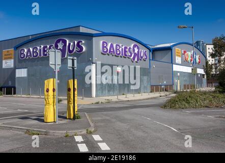 Wir sind nach dem in Southampton an Bord des Toys R US Stores Kette brach in die Verwaltung, nachdem es kämpfte, ein zu zahlen £15 Millionen Steuerrechnung Stockfoto