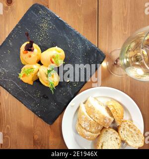 Spanische Tapas von oben Stockfoto