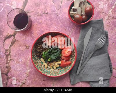 Italienischer Lunch Tisch mit Blick von oben Stockfoto