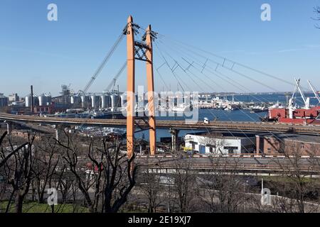 Panoramablick auf den Hafen von Odessa in Odessa, Ukraine Stockfoto