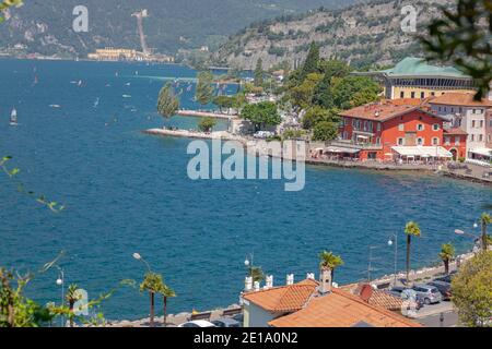 Nago Torbole, Italien - 13. Juni 2019: Reise Gardasee in Nago Torbole, Italien. Stockfoto