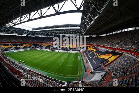 DEUTSCHLAND, DÜSSELDORF - 16. AUGUST 2020: Sportkomplex Esprit Arena in Düsseldorf. Fußballstadion Fortuna Stockfoto