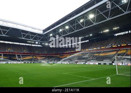 DEUTSCHLAND, DÜSSELDORF - 16. AUGUST 2020: Sportkomplex Esprit Arena in Düsseldorf. Fußballstadion Fortuna Stockfoto