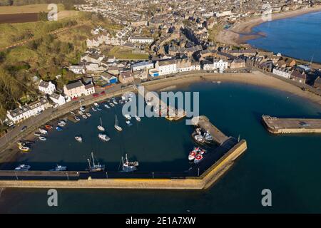 Luftaufnahme von Stonehaven und seinem Hafen, Aberdeenshire, Schottland. Stockfoto