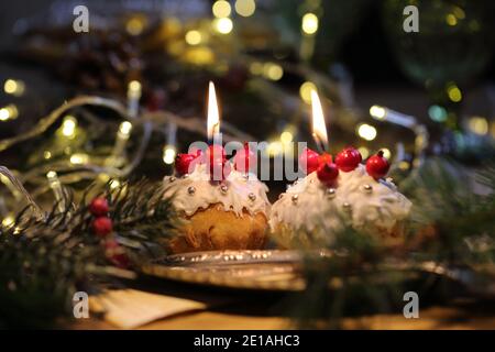 Weihnachts-Muffins Stockfoto