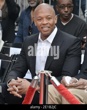 Los Angeles, USA. November 2018. Dr. Dre bei der Quincy Jones Hand & Footprint Zeremonie im TCL Chinese Theatre in Hollywood, CA am Dienstag, 27. November 2018. (Foto: Sthanlee B. Mirador/Sipa USA) Quelle: SIPA USA/Alamy Live News Stockfoto