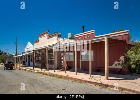 Ladenfronten in der Halbghost-Stadt Chloride, Arizona, USA Stockfoto