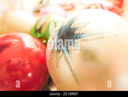 Vintage Weihnachtskugeln Stockfoto