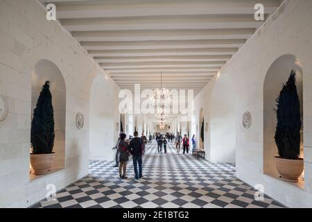 Chenonceau, Frankreich 12. Mai 2013 : Innenansicht des Chateau de Chenonceau auf dem Fluss Cher, in der Nähe des kleinen Dorfes Chenonceaux in Stockfoto