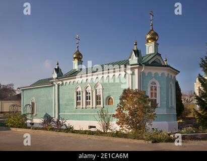 Dreifaltigkeitskirche im Kloster der Heiligen Himmelfahrt. Oryol (Orel). Russland Stockfoto