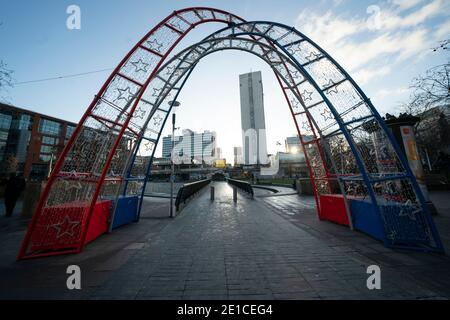 Manchester, Großbritannien. Januar 2021. Szenen im Zentrum von Manchester, als das Land in eine dritte nationale Sperre gegen das Coronavirus eintritt. Stockfoto