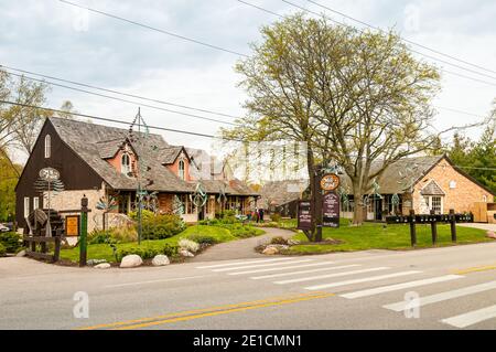 Long Grove, Lake County, Illinois, USA - 29. April 2012: Blick auf ein Long Grove Dorf in Lake County, USA Stockfoto