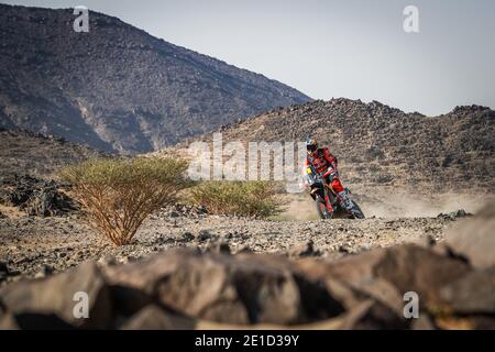 03 Price Toby (aus), KTM, Red Bull KTM Factory Team, Moto, Bike, Action während der 4. Etappe der Dakar 2021 zwischen Wadi Al Dawasir und Riad, in Saudi-Arabien am 6. Januar 2021 - Foto Antonin Vincent / DPPI / LM Stockfoto