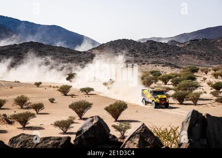 503 Macik Martin (cze), Tomasek Frantisek (cze), Svanda David (cze), Iveco, Big Shock Racing, Camion, Truck, Aktion während der 4. Etappe der Dakar 2021 zwischen Wadi Al Dawasir und Riad, in Saudi-Arabien am 6. Januar 2021 - Foto Antonin Vincent / DPPI / LM Stockfoto