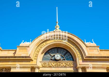 Fremantle Bahnhof, historisches Wahrzeichen im Herzen der Stadt Fremantle, altes Gebäude von historischem und kulturellem Interesse in der zentralen Gegend von Stockfoto