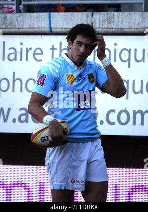 USA Perpignans Maxime Mermoz beim Rugby-Spiel der französischen Top 14, USAP gegen CA Brive im Aime Giral-Stadion in Perpignan, Südfrankreich am 2. Januar 2011. USAP gewann 23-16. Foto von Michel Clementz/ABACAPRESS.COM Stockfoto