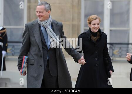 Bruno Le Maire und Nathalie Kosciusko-Morizet verlassen am 5. Januar 2011 das erste wöchentliche Kabinettsministertreffen von 2011 im Elysée-Palast in Paris, Frankreich. Foto von Nicolas Gouhier/ABACAPRESS.COM Stockfoto