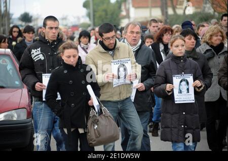 Lors d'une marche organizee en memoire de Laetitia Perrais a Pornic, Frankreich, le 24 janvier 2011. Foto von Mousse/ABACAPRESS.COM Stockfoto