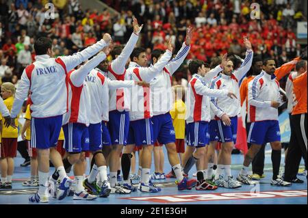 Frankreichs Team feiert nach dem Gewinn des Handball-Finalmatches der Männer 2011 Frankreich gegen Dänemark in der Malmo Arena in Malmo, Schweden am 30. Januar 2011. Frankreich besiegt Dänemark 37-35. Foto von Nicolas Gouhier/ABACAPRESS.COM Stockfoto