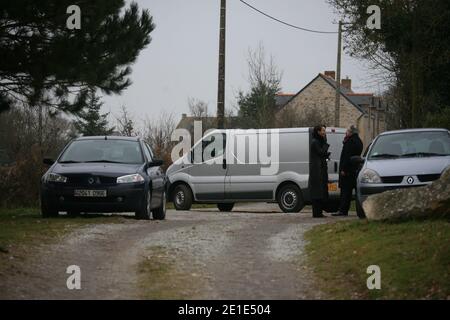 Le Corps de Laetitia Perrais, disparue depuis deux semaines, a été retrouvé mardi dépecé dans un Plan d'Eau situé sur la commune de Lavau-sur-Loire, Loire-Atlantique, Frankreich, le 1er Fevrier 2011. Son autopsie a montré qu'elle était morte étranglée. Foto von ABACAPRESS.COM Stockfoto