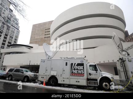 Rupert Murdoch hat am 2. Februar 2011 im Guggenheim Museum in New York City, NY, USA, seine neue iPad-Zeitung vorgestellt. Foto von ABACAUSA.COM Stockfoto