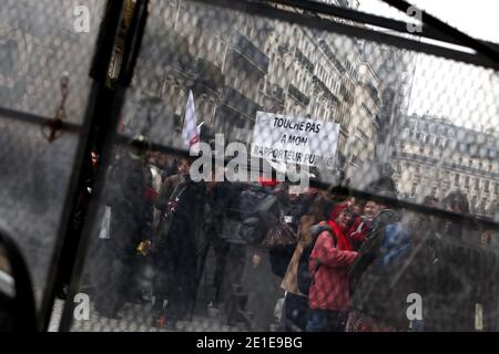 Versammlung und Streik der Verwaltungsrichter vor dem Justizministerium, Place Vendome, in Paris, Frankreich, am 09. Februar 2011. Foto von Stephane Lemouton/ABACAPRESS.COM Stockfoto