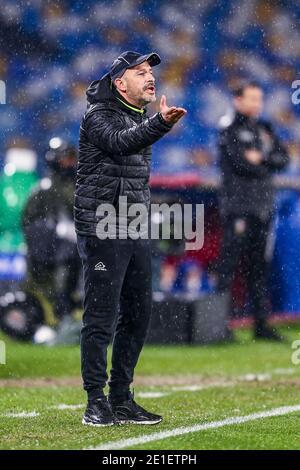 SpeziaÕs Italienischer Trainer Vincenzo Italiano gesticulate während der Serie A Fußballspiel SSC Napoli gegen Spezia Calcio. Spezia Calcio gewann 2-1 Stockfoto