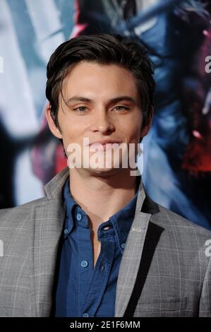 Shiloh Fernandez nimmt an der Warner Bros.-Premiere von 'Red Riding Hood' im Chinese Theatre Teil. Los Angeles, 7. März 2011. Foto von Lionel Hahn/ABACAPRESS.COM Stockfoto