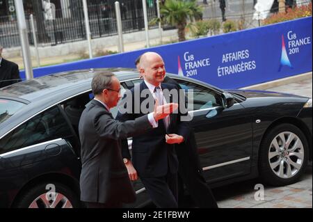 Der britische Außenminister William Hague kommt zum G8-Treffen der Außenminister zur Lage in Libyen, das am 15. März 2011 im französischen Außenministerkonferenz in Paris stattfand. Foto von Mousse/ABACAPRESS.COM Stockfoto