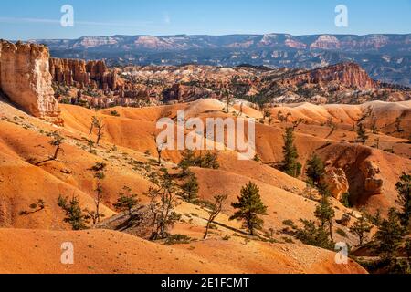 Malerische Aussicht auf Felsformationen vom Queens Garden Trail, Bryce Canyon National Park, Utah, USA Stockfoto