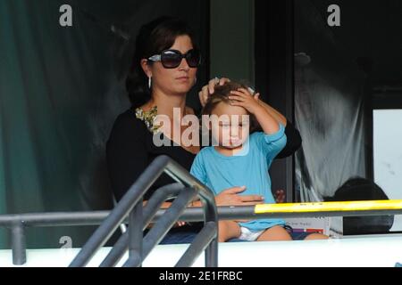 Miroslava 'mirka' Federer, Ehefrau von Roger Federer und Tochter beim Sony Ericsson Open Turnier im Crandon Park Tennis Center in Key Biscayne, FL, USA am 28. März 2011. Foto von ABACAPRESS.COM Stockfoto