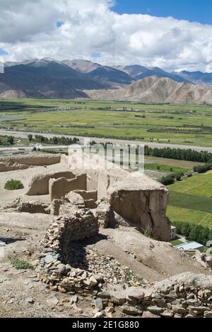 Blick vom Fort über die Landschaft, Gyantse, Tibet, China Stockfoto