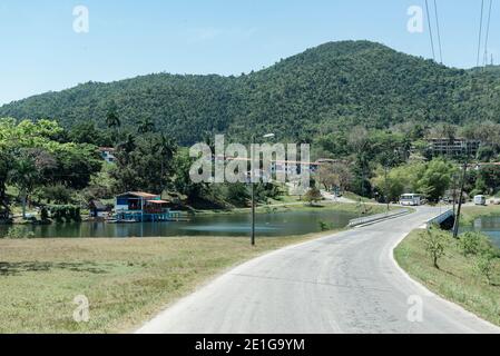 Las Terrazas ist eine kleine Gemeinde und Naturschutzgebiet in der Gemeinde Candelaria, Provinz Artemisa, Kuba. Stockfoto