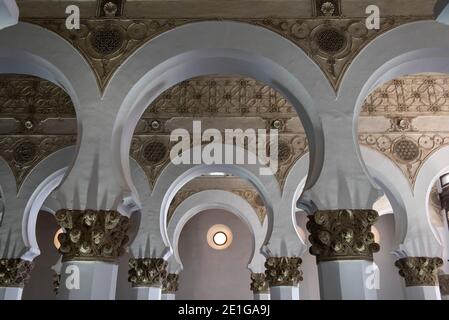 Toledo, Spanien: 24. Mai 2018. Die Synagoge von Santa María la Blanca,Toledo bekannt als Sinagoga de Santa Maria la Blanca oder St. Maria die Weiße. Ein Beispiel o Stockfoto