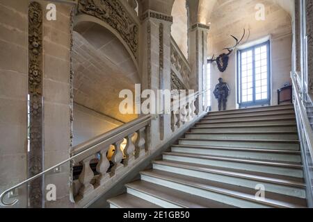 Cheverny France 14. Mai 2013 : Innenansicht des atemberaubenden Chateau de Cheverny, eines der am meisten eingerichteten Schlösser im Loire-Tal Stockfoto