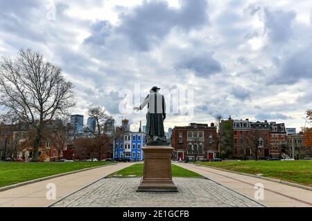 Das Bunker Hill Monument wurde zum Gedenken an die Schlacht von Bunker Hill errichtet, die zu den ersten großen Schlachten zwischen Briten und Patriot gehörte Stockfoto