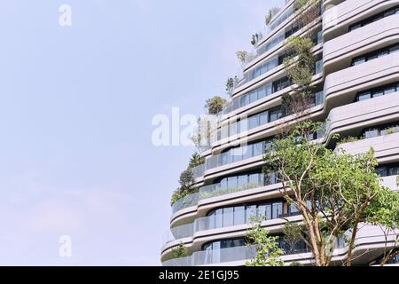 Außenansicht des Tao Zhu Yin Yuan Tower oder Agora Garden, ein nachhaltiger Wohnturm in Form einer Doppelhelix in Taipei, Taiwan. Stockfoto