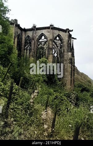 Die Ruine der Wernerkapelle in Bacharach, Deutschland 1968. Reste von Werner Kapelle in Bacharach, Deutschland 1968. Stockfoto