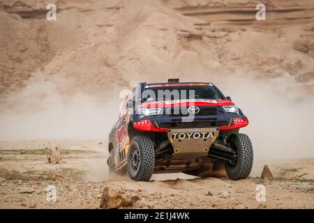 307 Przygonski Jakub (pol), Gottschalk Timo (deu), Toyota, Overdrive Toyota, Auto, Aktion während der 5. Etappe der Dakar 2021 zwischen Riad und Buraydah, in Saudi-Arabien am 7. Januar 2021 - Foto Antonin Vincent / DPPI / LM Stockfoto