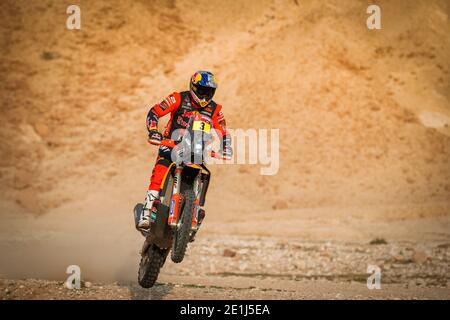 Buraydah, Saudi-Arabien. Januar 2021. 03 Price Toby (aus), KTM, Red Bull KTM Factory Team, Moto, Bike, Action während der 5. Etappe der Dakar 2021 zwischen Riyadh und Buraydah, in Saudi-Arabien am 7. Januar 2021 - Foto Antonin Vincent/DPPI/LM Credit: Gruppo Editoriale LiveMedia/Alamy Live News Stockfoto