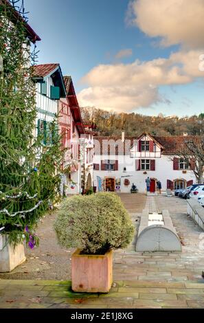 La Bastide-Clairence, Frankreich, HDR Bild Stockfoto