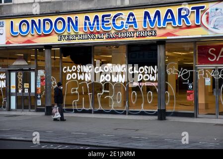 Wood Green, London, Großbritannien. Januar 2021. Coronavirus-Pandemie: Leben unter Verschluss 3. Geschlossene Geschäfte. Kredit: Matthew Chattle/Alamy Live Nachrichten Stockfoto