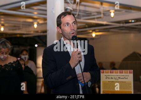 November 2, 2020: Jason Crow von Colorado Speaking Credit: Beth Schneider/ZUMA Wire/Alamy Live News Stockfoto