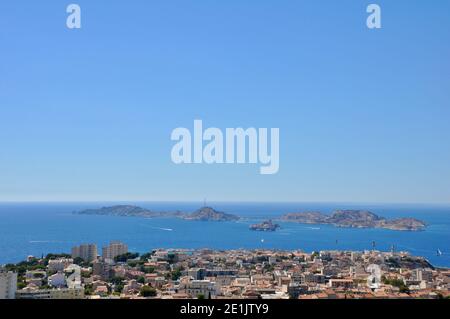 Blick auf Marseille von der Notre-Dame de la Garde, Marseille, Bouches-du-Rhône, Provence-Alpes-Côte d’Azur, Frankreich Stockfoto