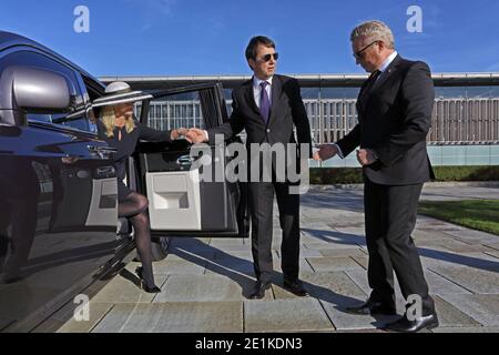 Großbritannien / West Sussex/ Goodwood /Rolls-Royce Motor Cars / White Glove Chauffeur’s Day / von Andi McCann genehmigter VIP-Chauffeur. Stockfoto