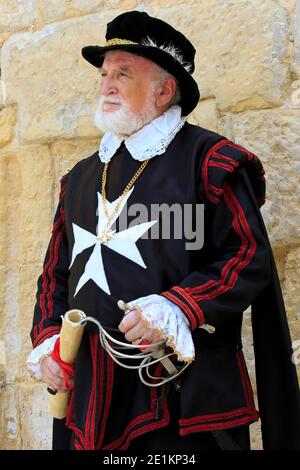 Offizier des Ordens von St. John in Fort Saint Elmo in Valletta, Malta Stockfoto