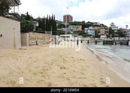 Lady Martins Beach (früher bekannt als Woollahra Beach und Milky Beach) in Felix Bay, Point Piper, Sydney, NSW, Australien Stockfoto