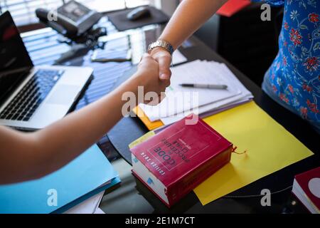 Französisches Justizgesetz - Rotes Gesetzbuch Stockfoto