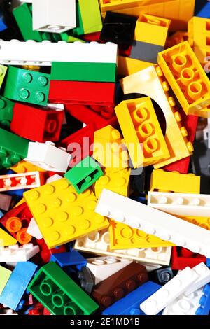 LEGO Bausteine Bild von Antony Thompson - tausend Wortmedien, KEINE VERKÄUFE, KEINE SYNDIZIERUNG. Kontakt für weitere Informationen Mob: 07775556610 Web: w Stockfoto